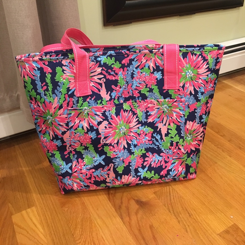 Lilly pulitzer insulated tote