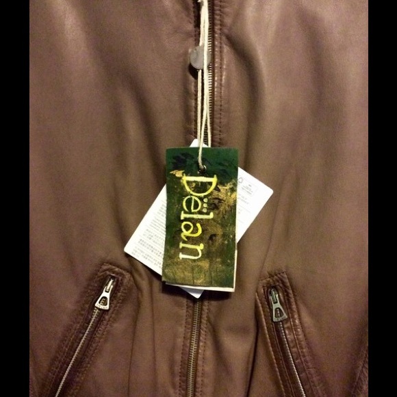Delan Caramel Leather Bomber - Picture 3 of 8