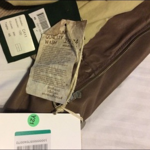 Delan Caramel Leather Bomber - Picture 6 of 8