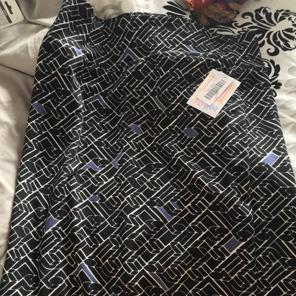 LulaRoe cassie skirt