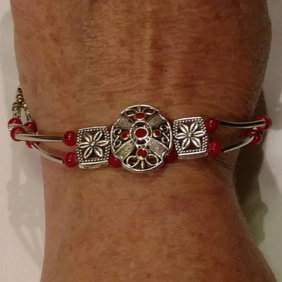 Bracelet - Picture 2 of 2