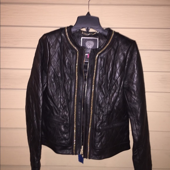 VINCE CAMUTO CHAIN TRIM QUILTED LEATHER COAT, - Picture 4 of 5