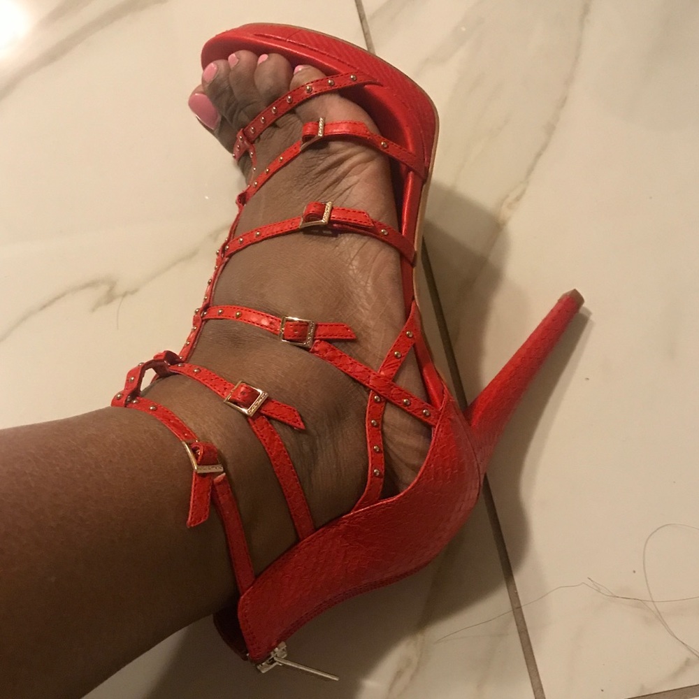 Vince Camuto shoes worn once