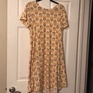 Medium Carly lularoe