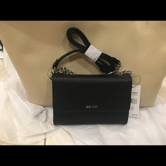 Nine west crossbody bag - Picture 2 of 3
