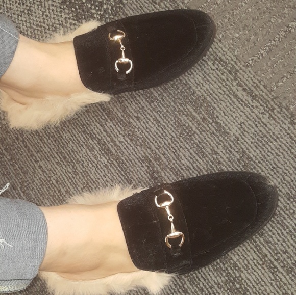 Shoes - Hot Item !! Furry slides