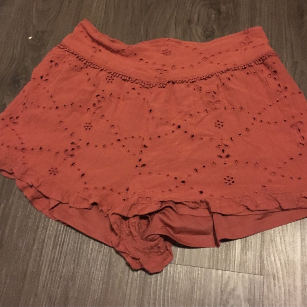 Rust flowy shorts