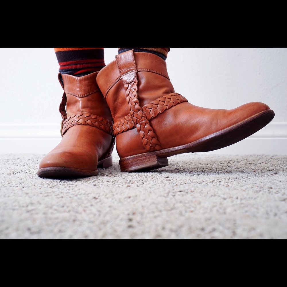 Corso Como booties size 6