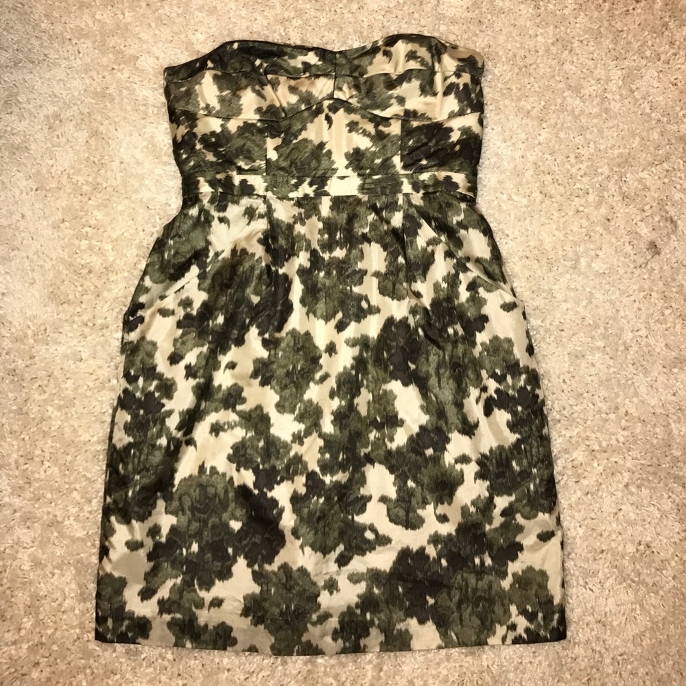 Beautiful fitted silk dress