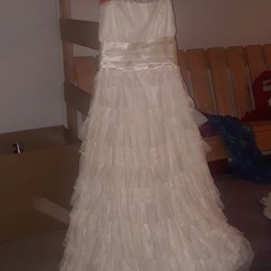 Wedding dress