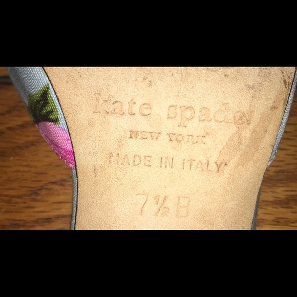 Beautiful and one of a kind Kate Spade floral - Picture 4 of 4