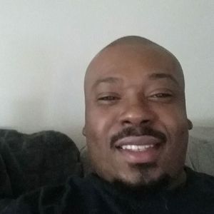 Meet your Posher, Emanuel