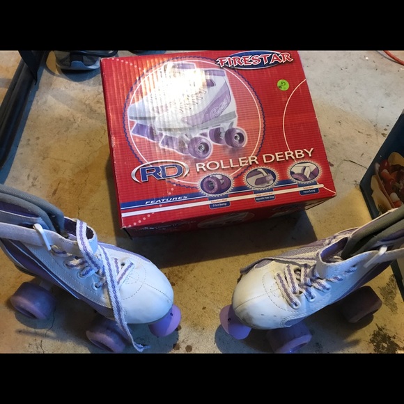 Other - 🔥SALE🔥Girls roller skates size 2