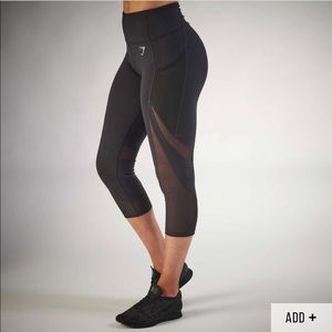 Small Gymshark leggings