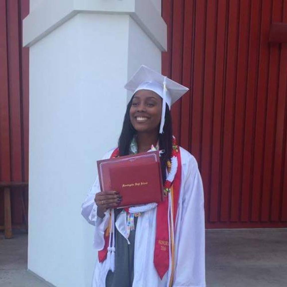 Meet your Posher, Ayanna