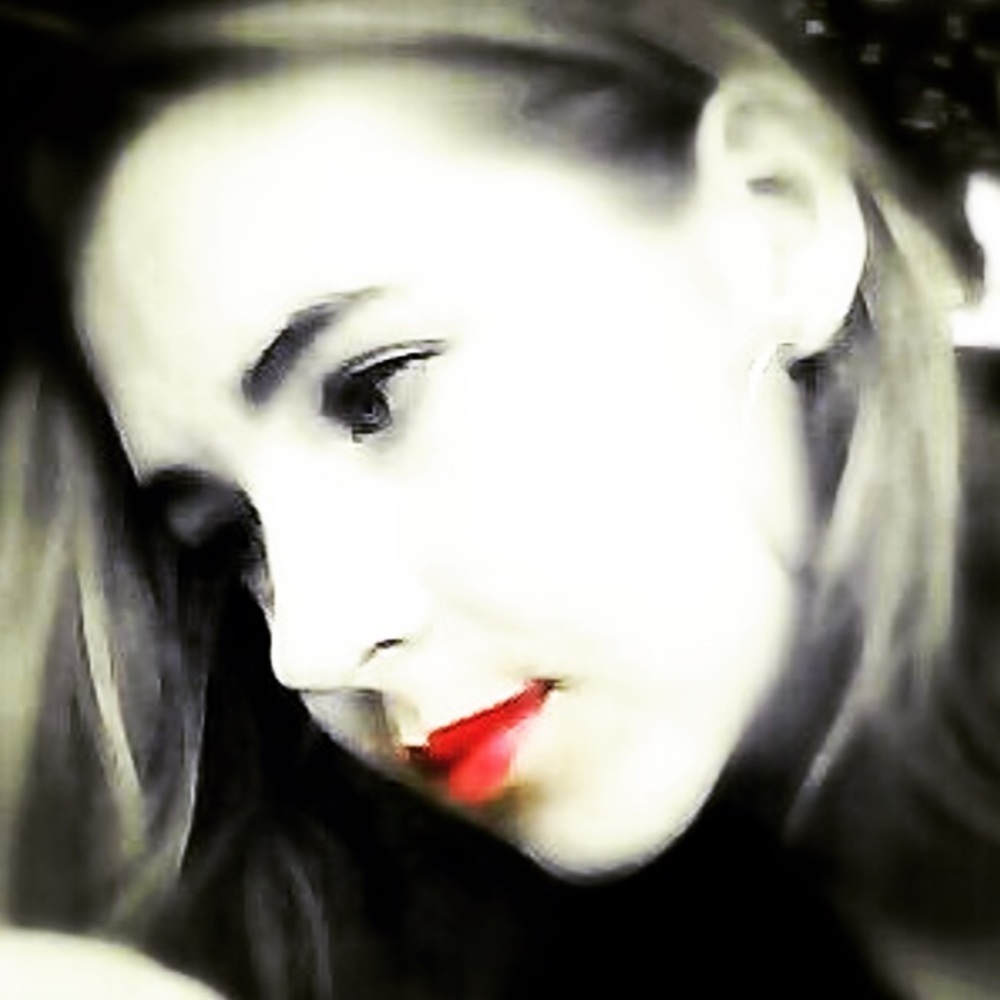 Meet your Posher, Micaela