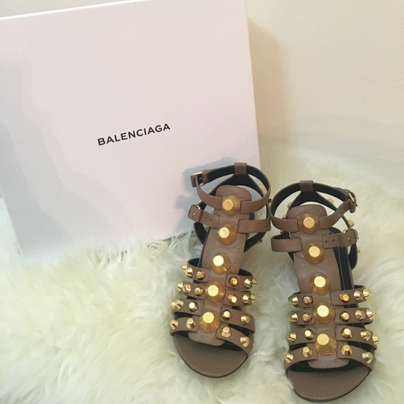 BALENCIAGA 🚫just sharing 🚫 - Picture 2 of 6