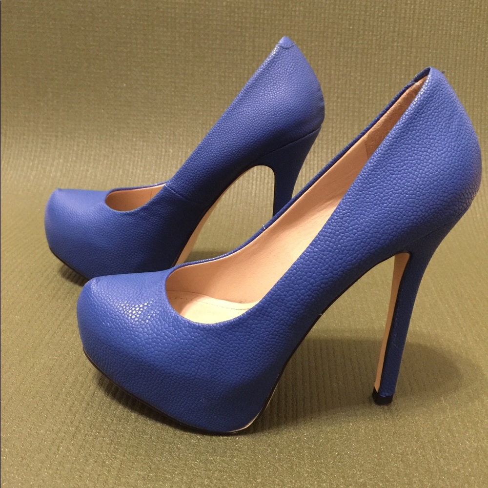 Steve Madden Nala Blue platform shoes