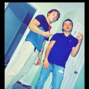 Meet your Posher, Taylor