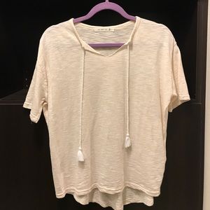 Like new t shirt size S/M