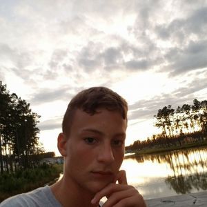 Meet your Posher, Collin