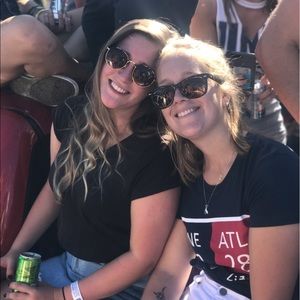 Meet your Posher, Shelby