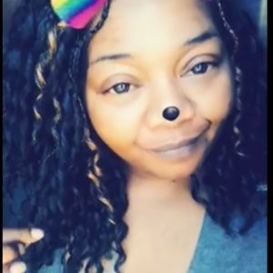 Meet your Posher, Kameca