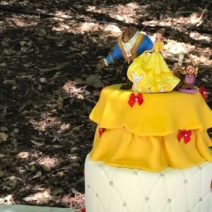 Meet your Posher, Isabella