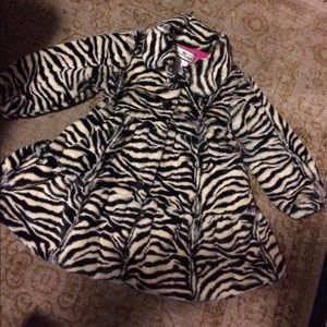 Chic zebra coat for little diva