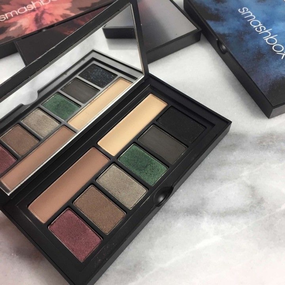 SMASHBOX cover shot "Smoky"  *FALL MUST HAVE*