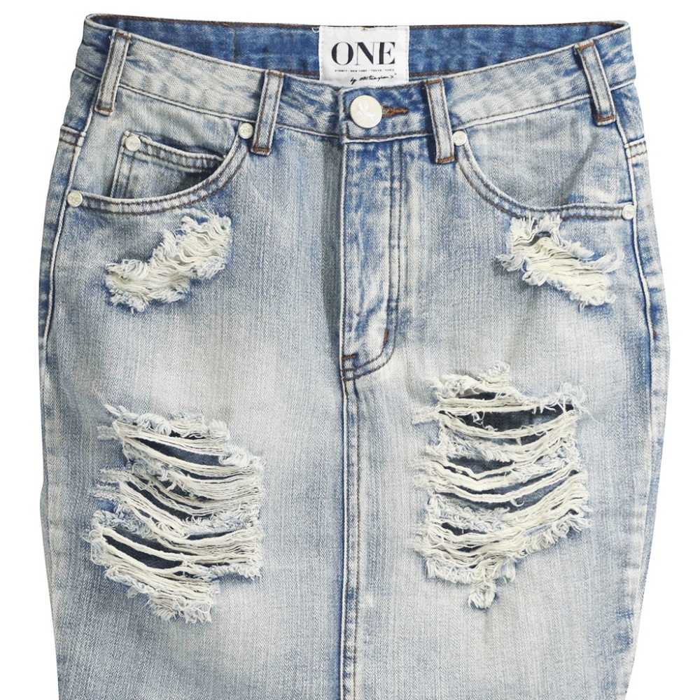 NWT One teaspoon 20/20 denim skirt,size 24