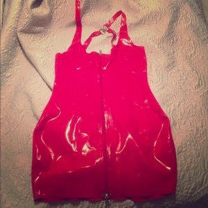 Polymorphe red latex dinner dress