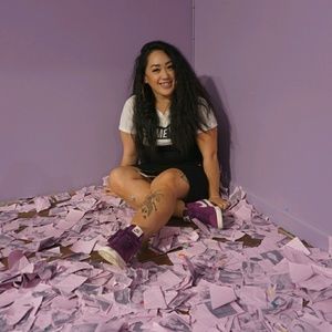 Meet your Posher, Alexis