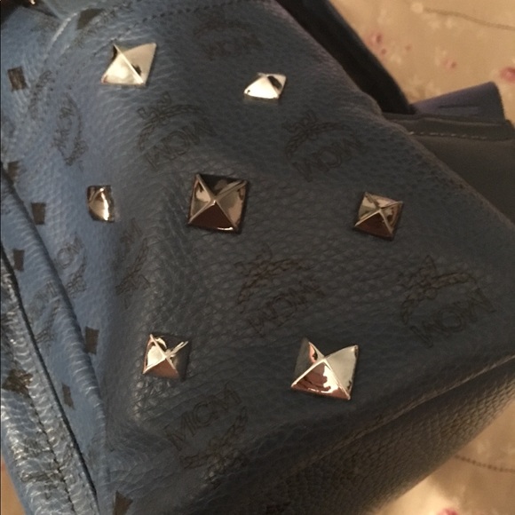 MCM backpack - Picture 4 of 5