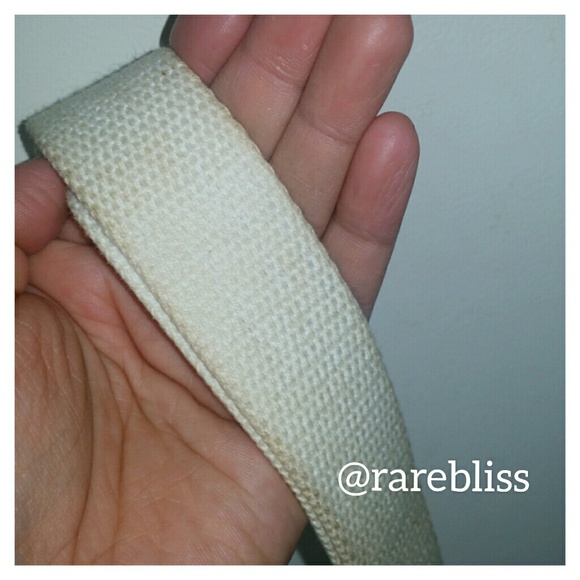 Roxy Shoulder Bag. - Picture 3 of 3