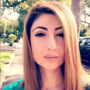 Meet your Posher, Serena