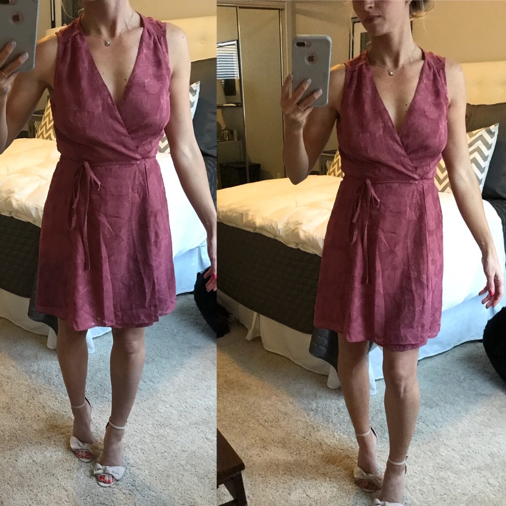 NWT WAYF MAUVE SLEEVELESS WRAP DRESS - XS - Picture 4 of 6