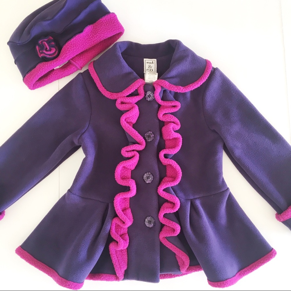 Like New Little Girl's Fleece Jacket w/hat