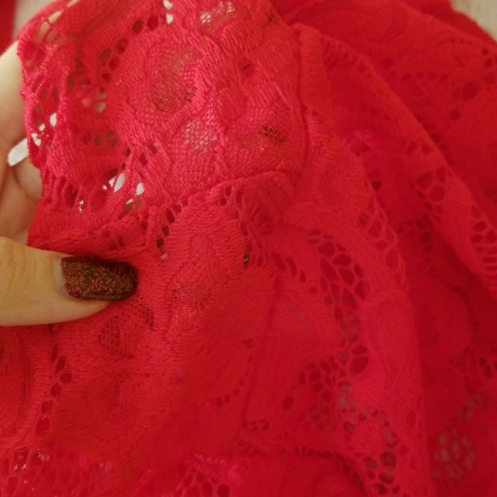 Last 1 •Sexy Red Lace Bodysuit - Picture 6 of 7