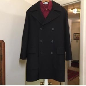 Tear at the right pocket. Theory men coat