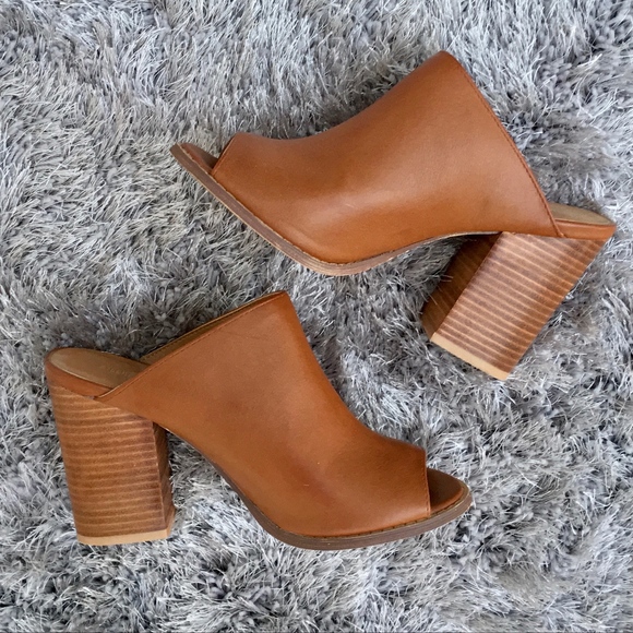Urban Outfitters Shoes - Silence + Noise Sloane Heel