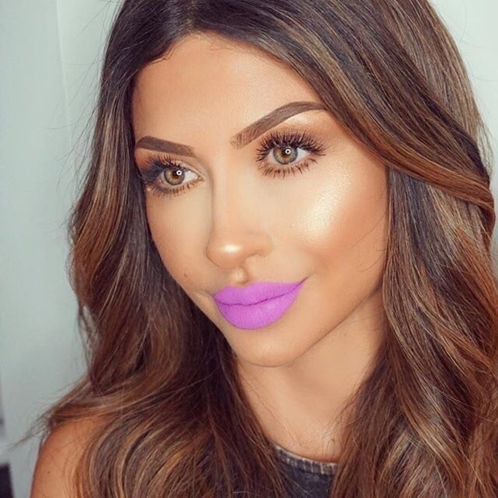 Too Faced Melted Matte: Jawbreaker