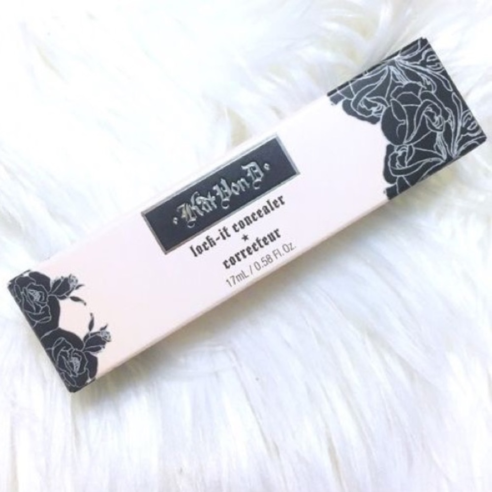Kat Von D Lock It Concealer : In color - Light 16