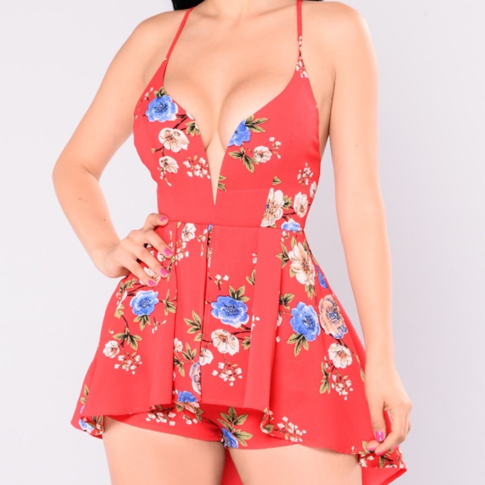 Fashion nova romper