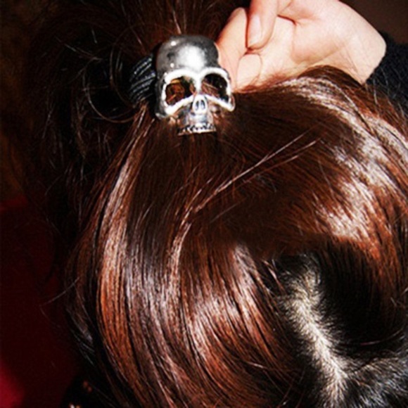 💀 Awesome skeleton Skull metal hair tie available in various colors - Picture 3 of 8