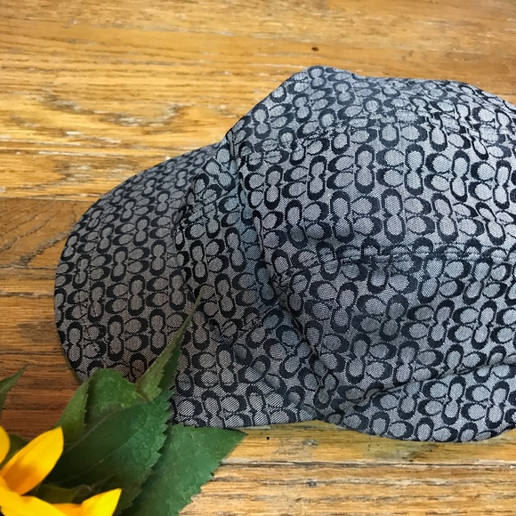 Coach Cap - Picture 2 of 6