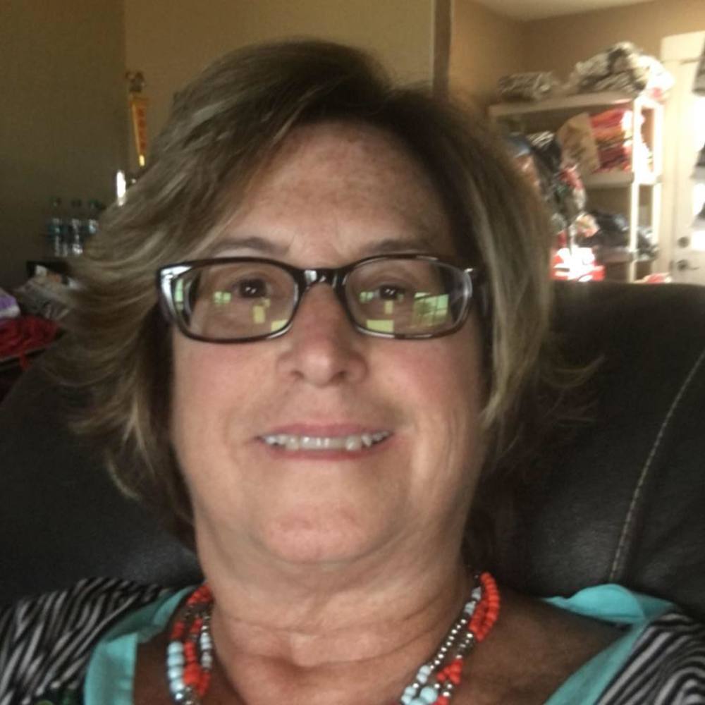 Meet your Posher, Theresa