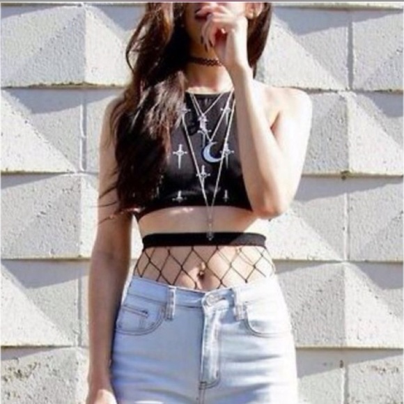 π€ Awesome pair of sexy edgy fishnets in black white or red β€οΈ - Picture 4 of 7