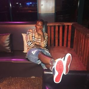 Meet your Posher, Glenlord