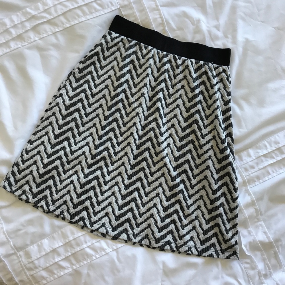 Black & White Pattern Skirt